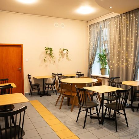 Hotelik Relax H360 Lodz  Ngoại thất bức ảnh