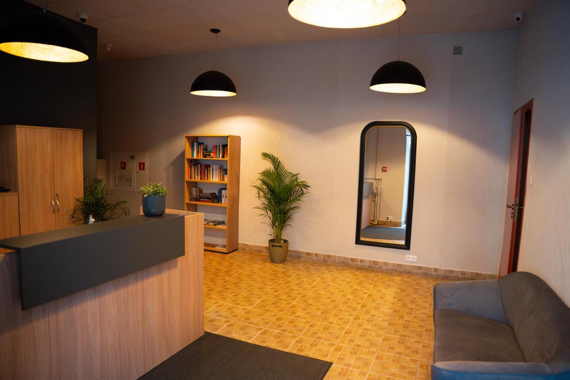 Hotelik Relax H360 Lodz  Ngoại thất bức ảnh