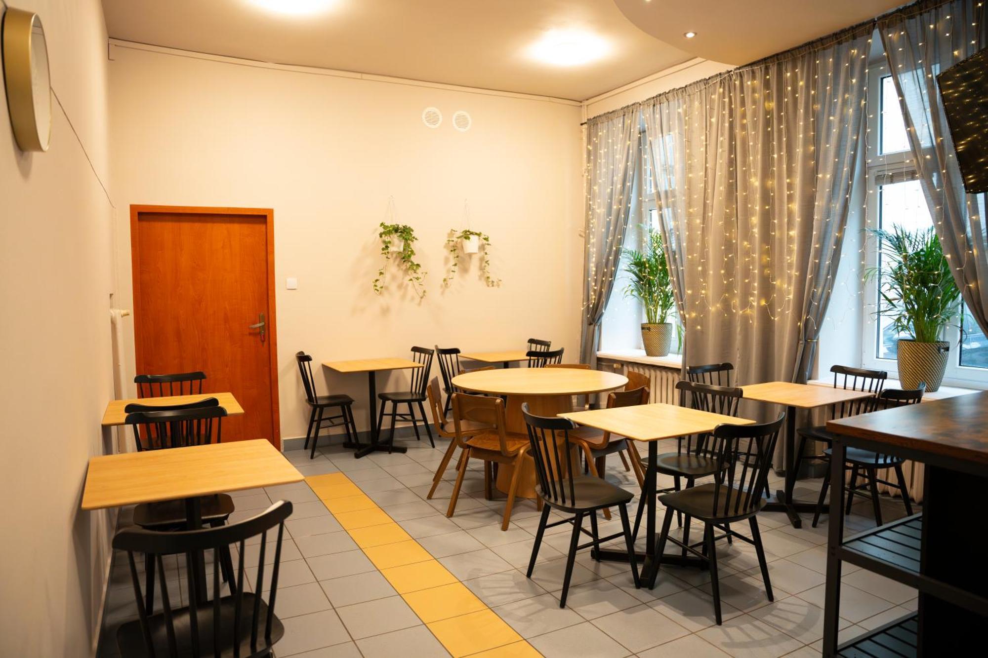 Hotelik Relax H360 Lodz  Ngoại thất bức ảnh