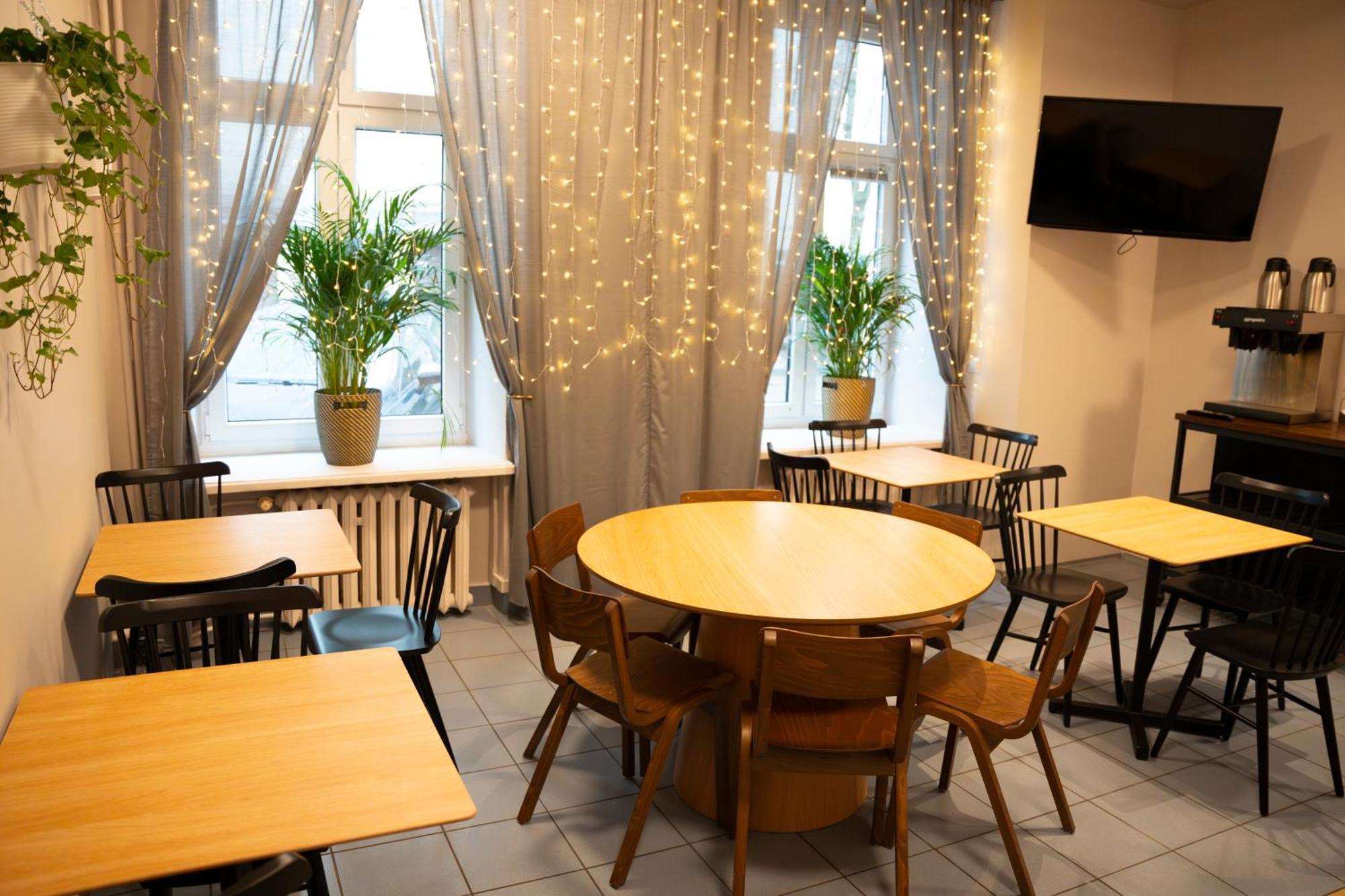 Hotelik Relax H360 Lodz  Ngoại thất bức ảnh